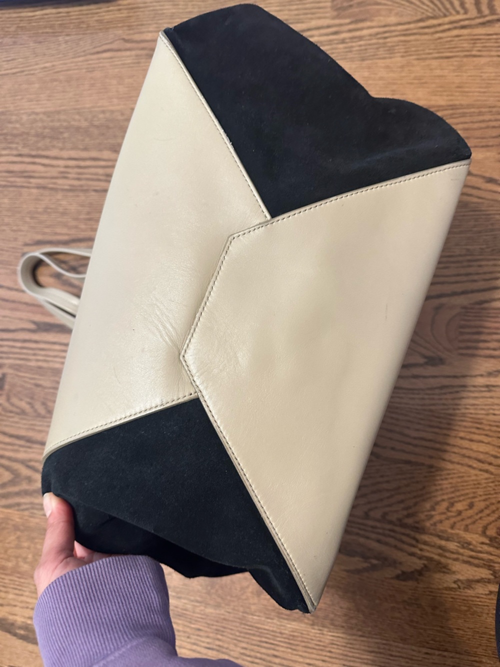 Celine Medium Phantom Cabas in Beige and Black Suede - Picture 9 of 15